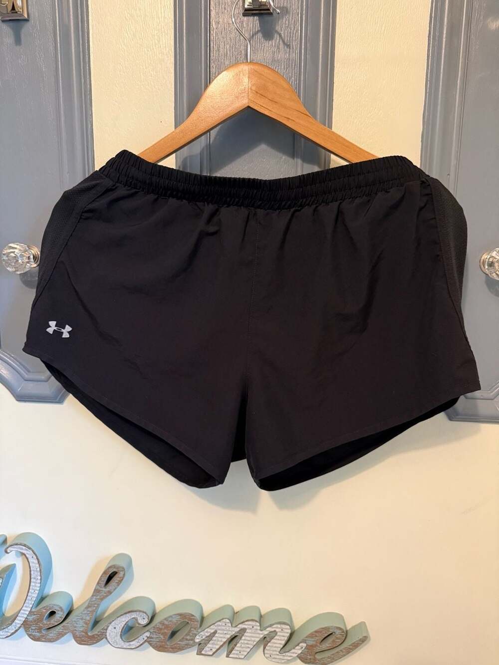Under Armour Women's Black Fly By Athletic Running Shorts